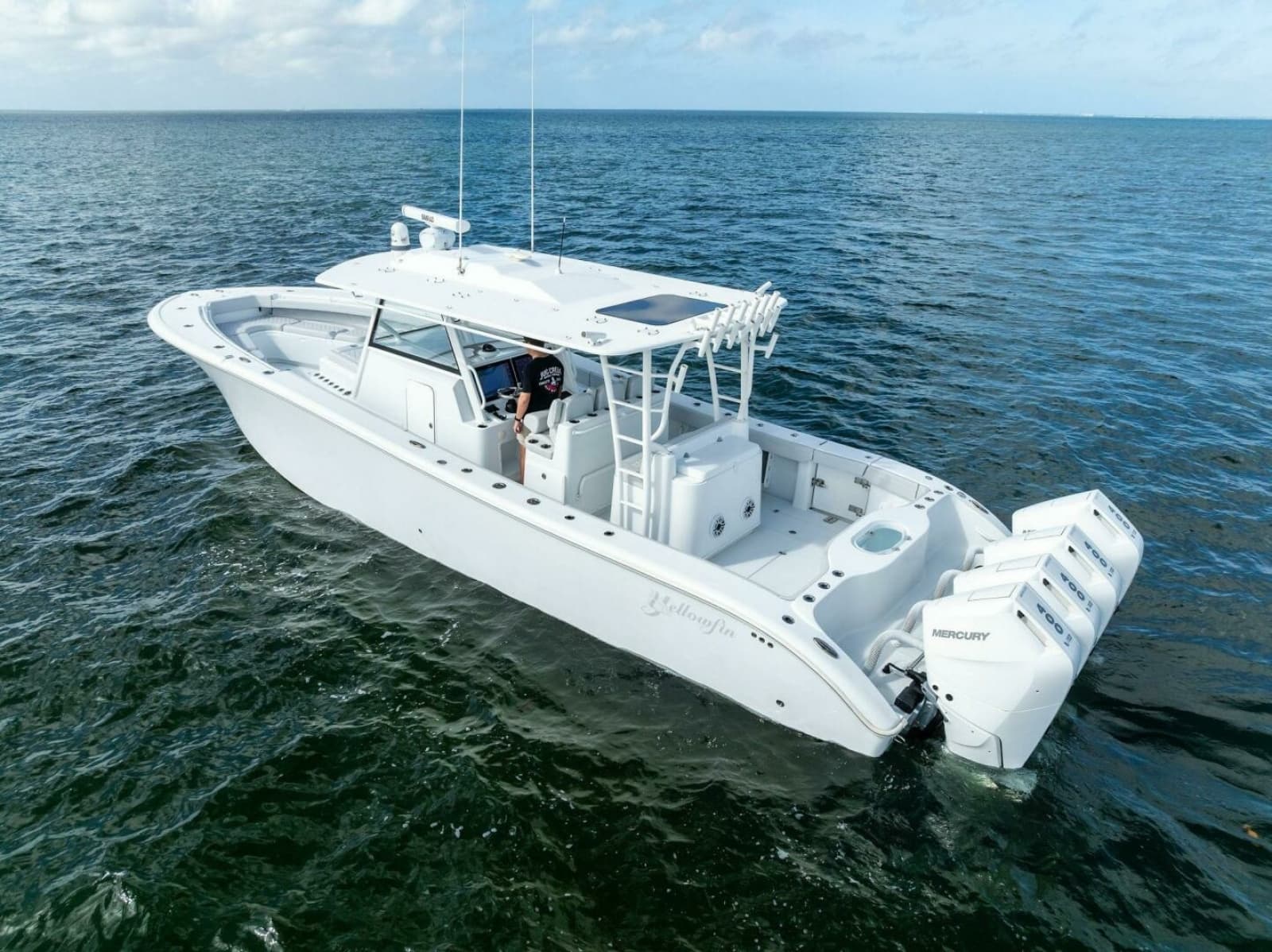 2024 Yellowfin 42 Offshore - Photo 6