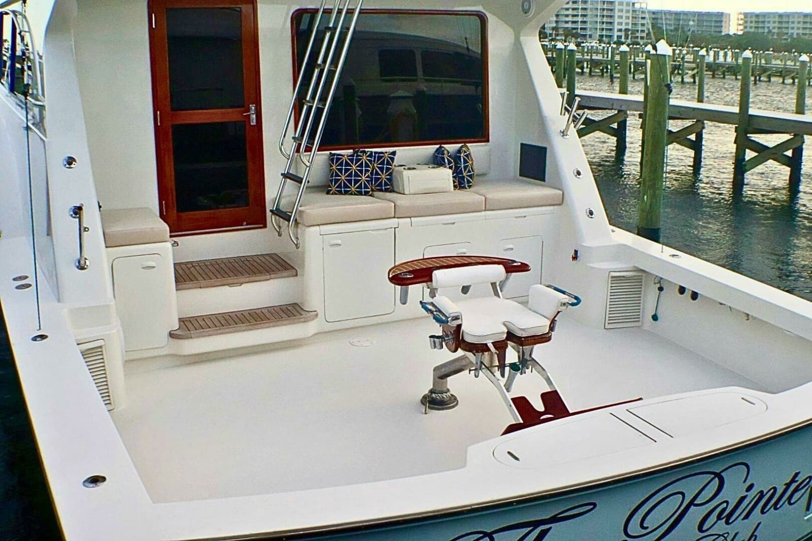 2001 Donzi 73 Sport Yacht - Photo 63