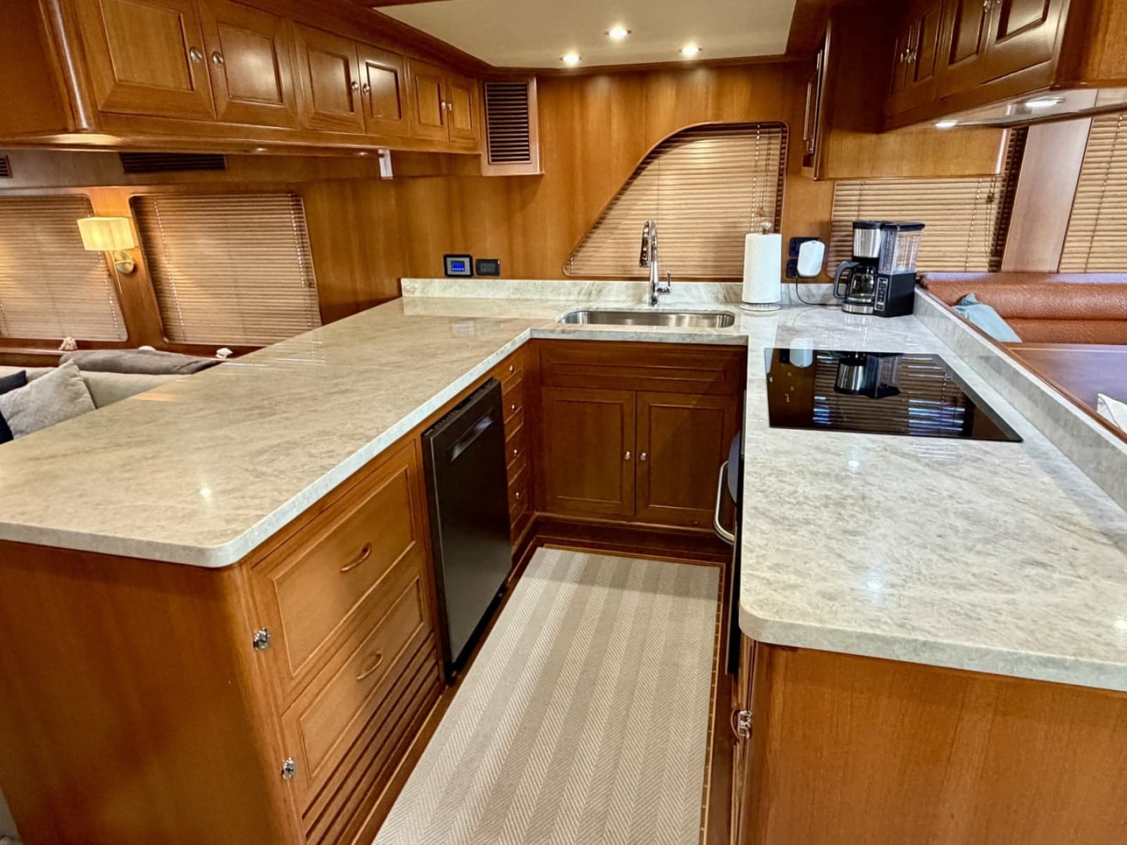 2012 Alaskan 70 Motor Yacht - Photo 41