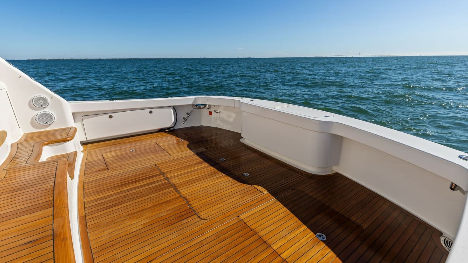 2018 Viking 62 Enclosed Bridge - Photo 9