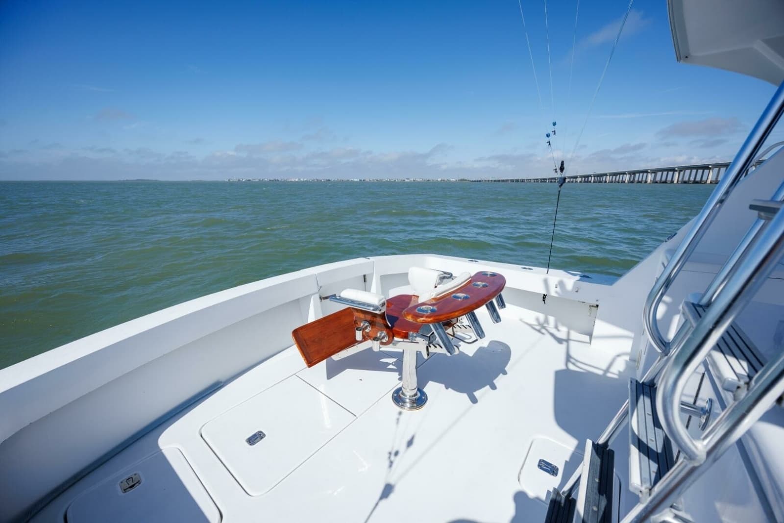 2002 Hatteras 50 Convertible - Photo 23