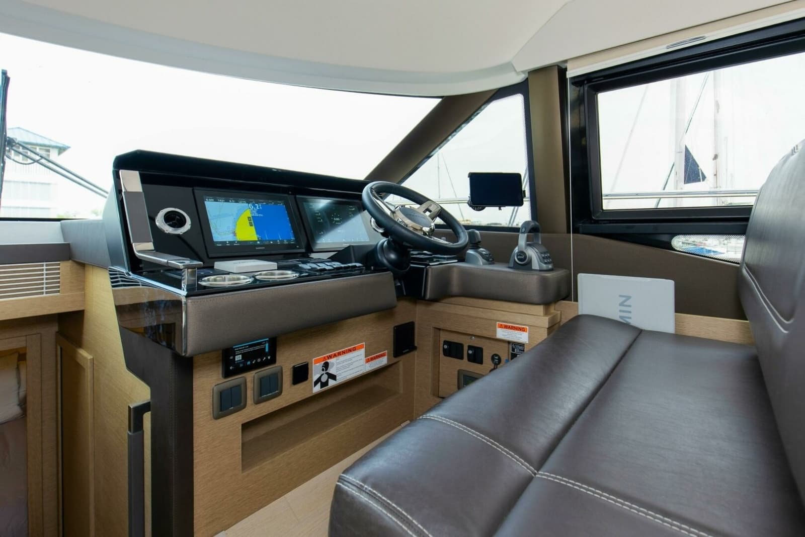 2023 Prestige 460 Flybridge - Photo 35