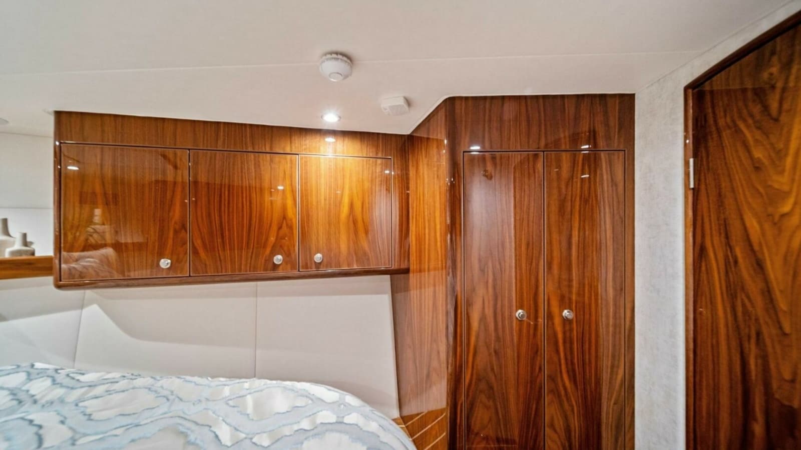2021 Viking 46 Billfish - Photo 107