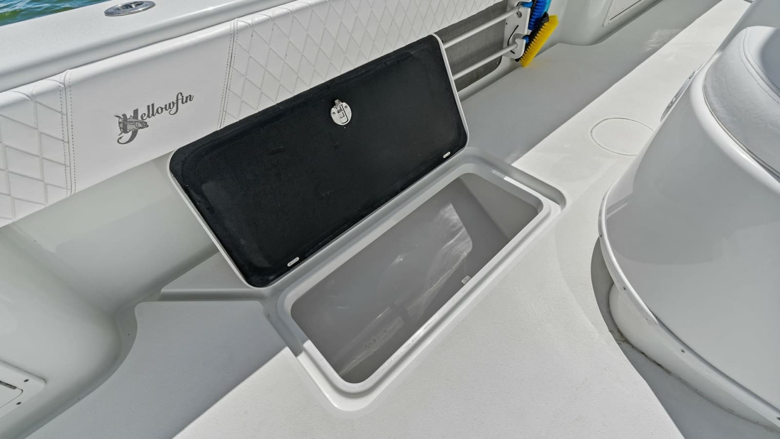 2014 Yellowfin 39 Center Console  - Photo 13