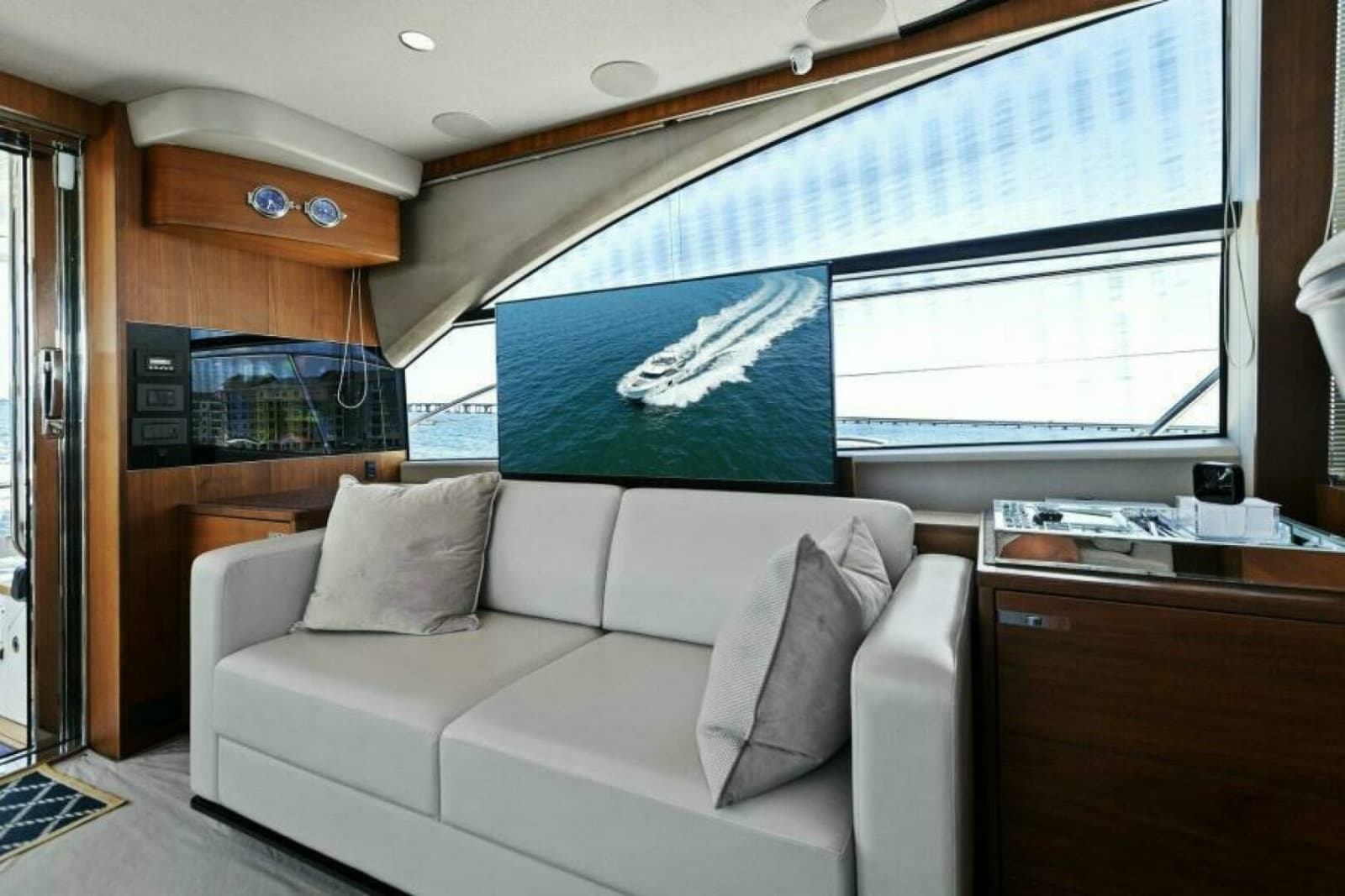 2016 Princess 60 Flybridge - Photo 16