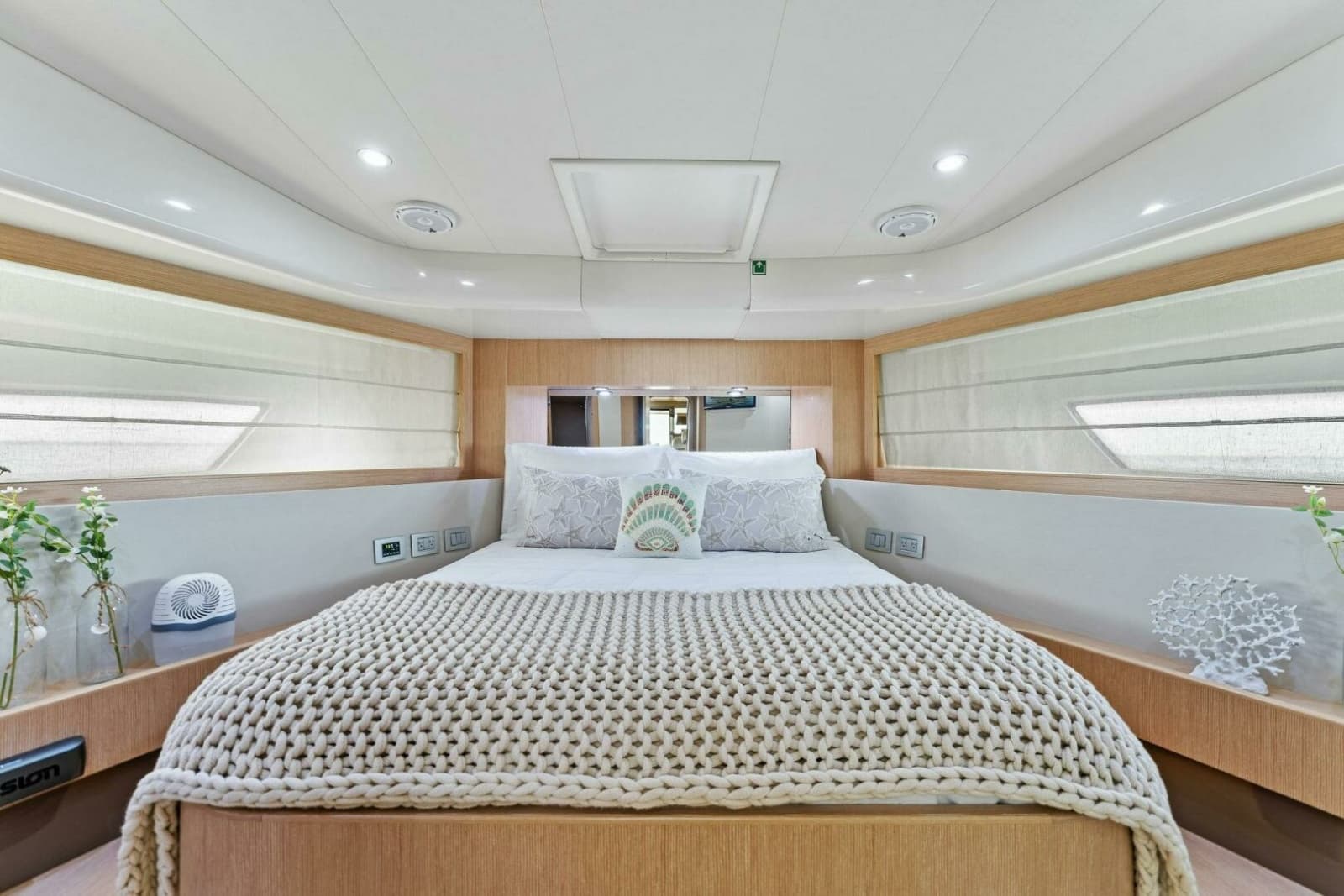 2013 Ferretti Yachts 620 - Photo 30