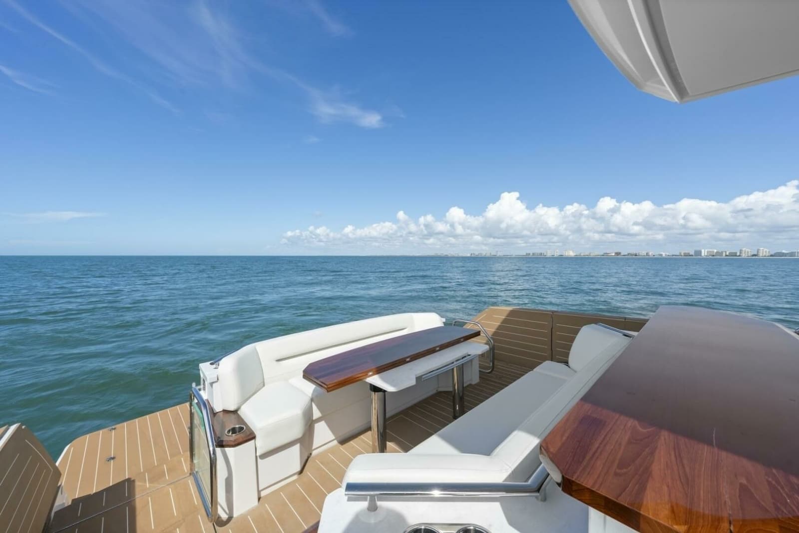 2023 Tiara Yachts EX 60 - Photo 41