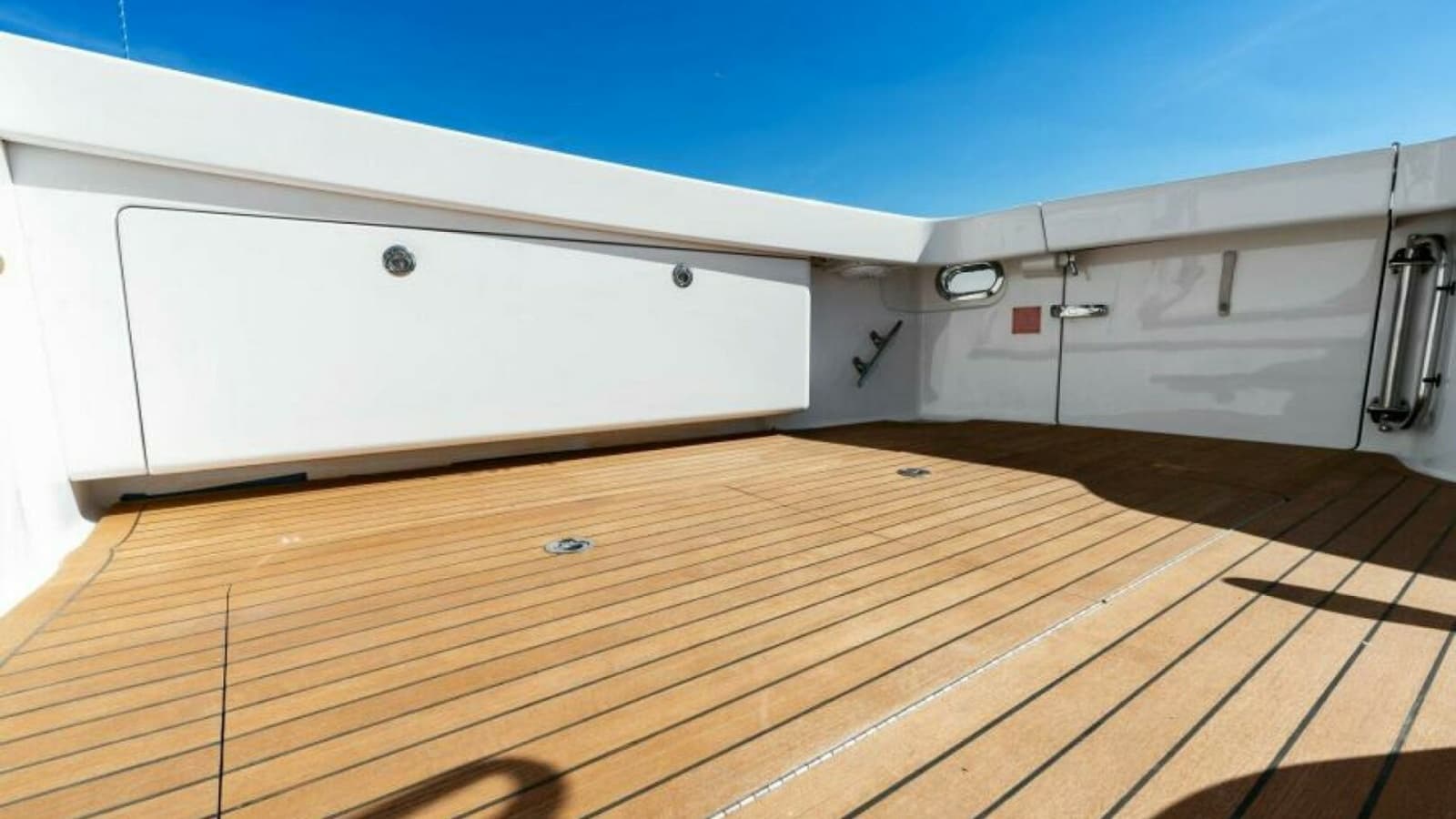 2013 Viking 55 Convertible - Photo 41