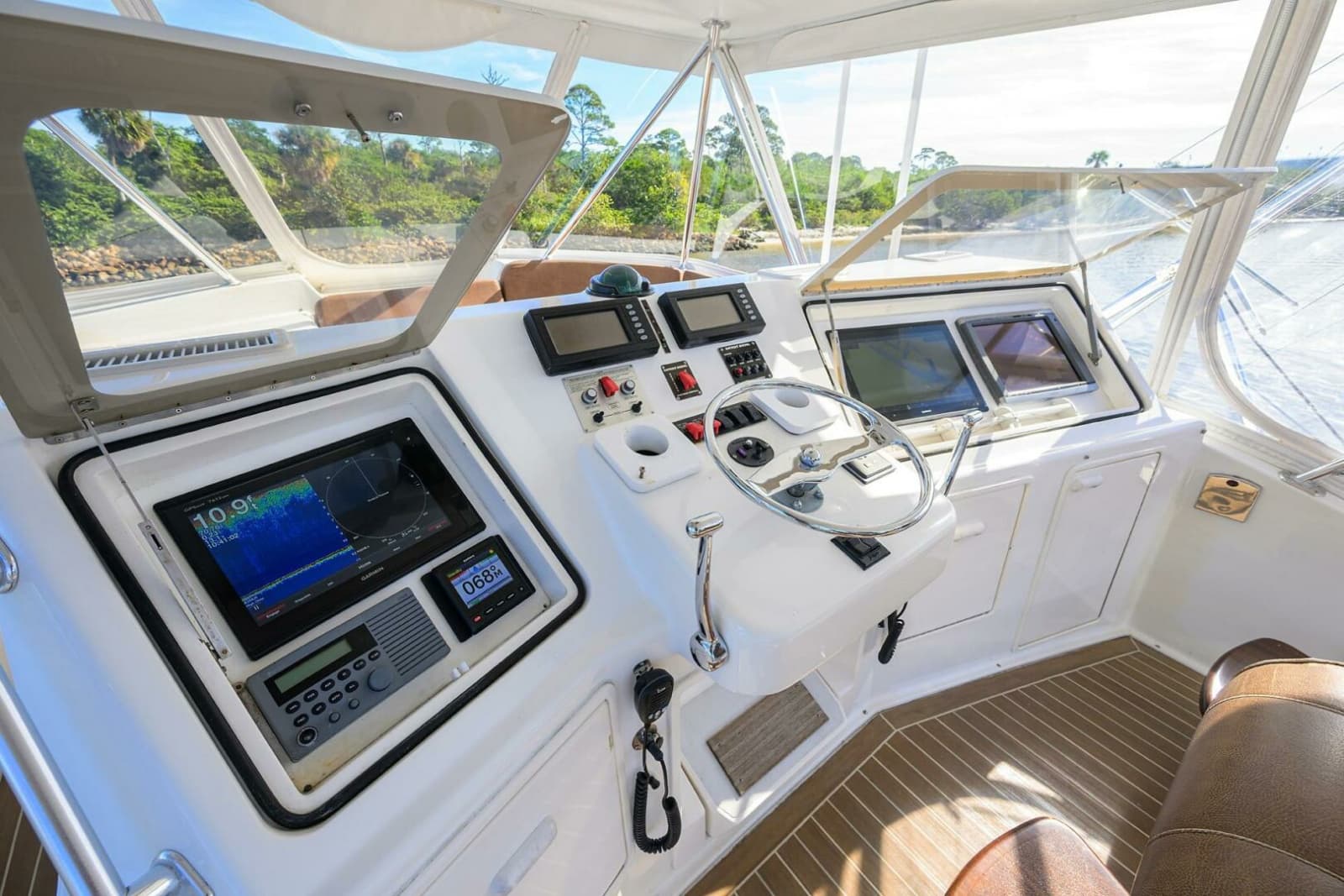 2006 Ocean Yachts 57 Super Sport - Photo 26