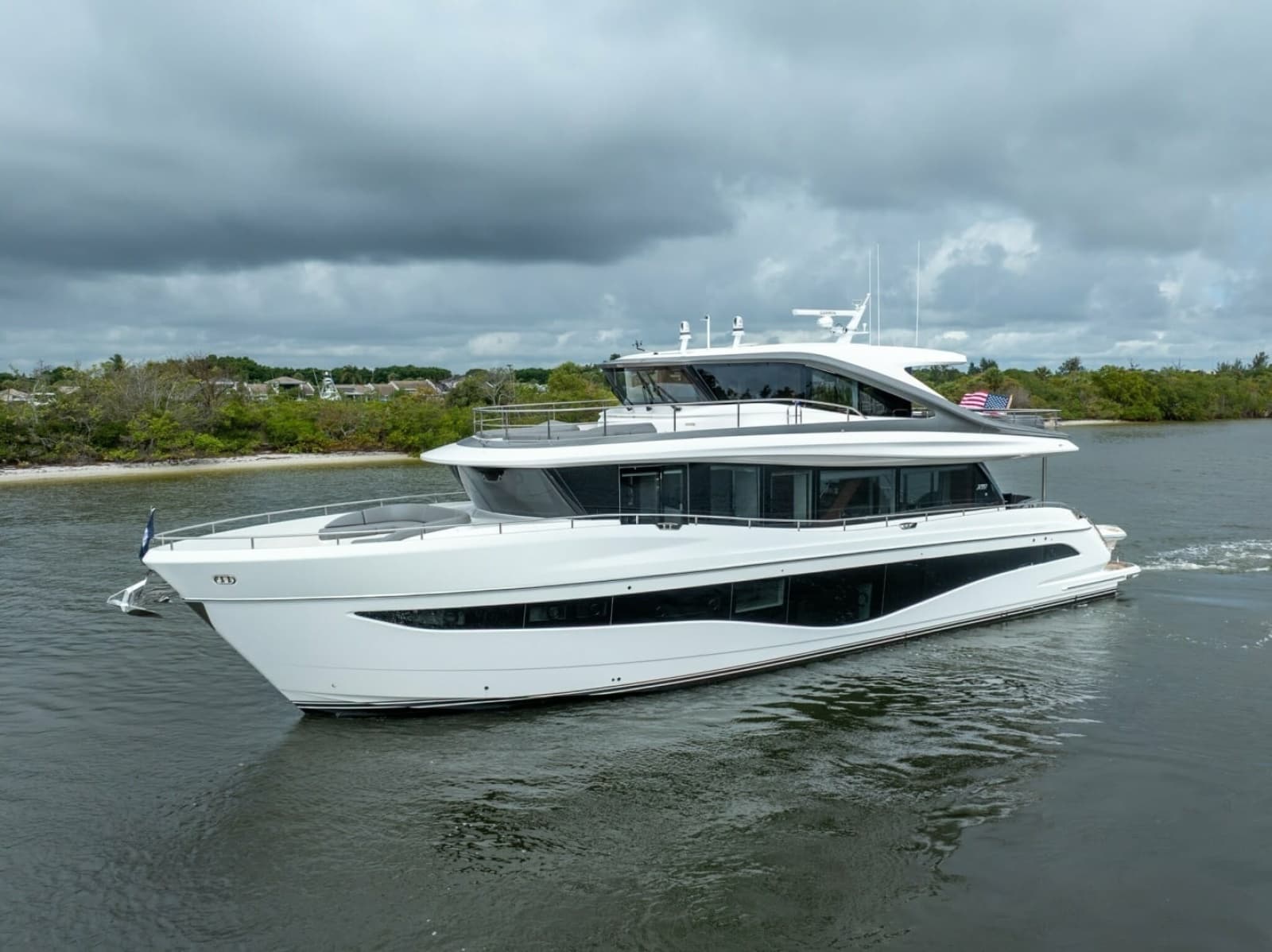 2024 Princess X80 - Photo 44