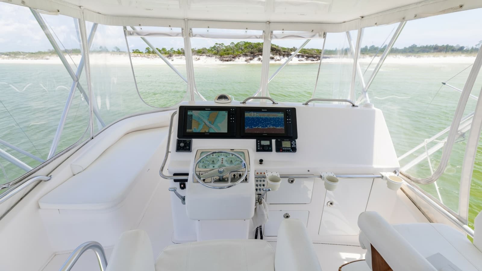 2003 Cabo 43 Convertible - Photo 24