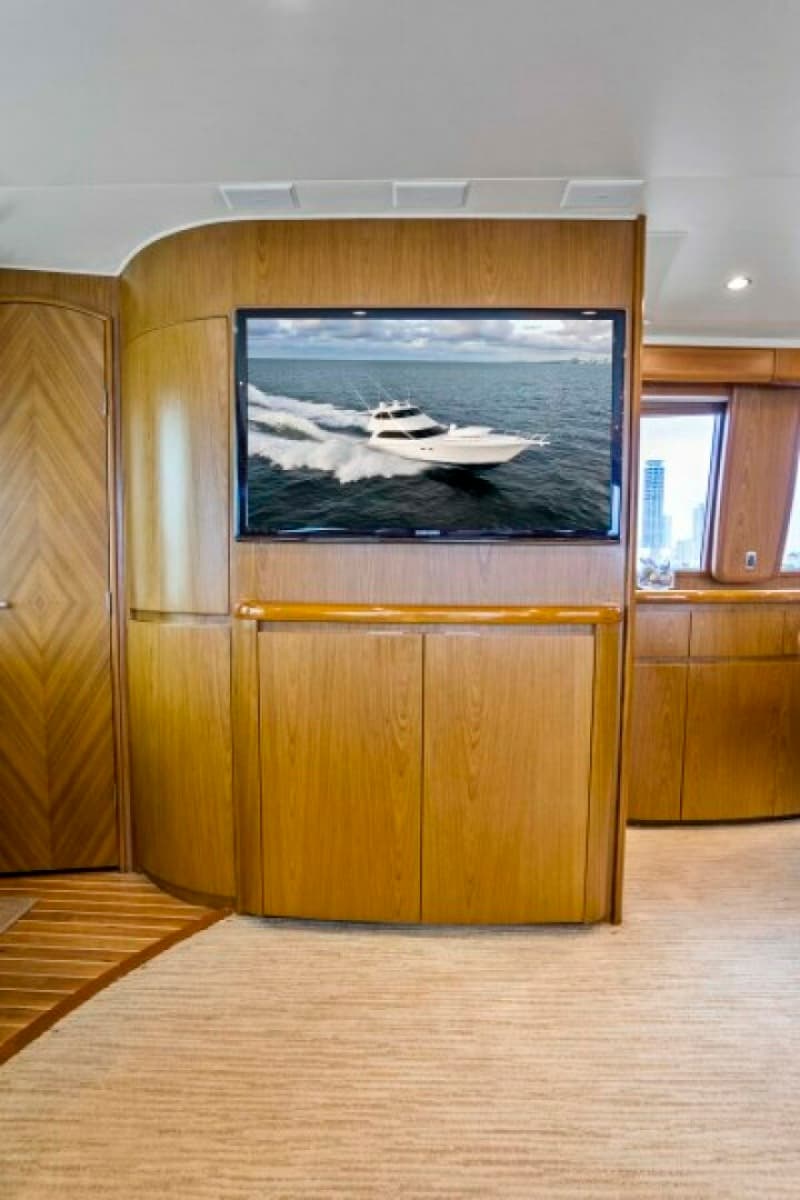 2011 Viking 70 Enclosed Bridge - Photo 15