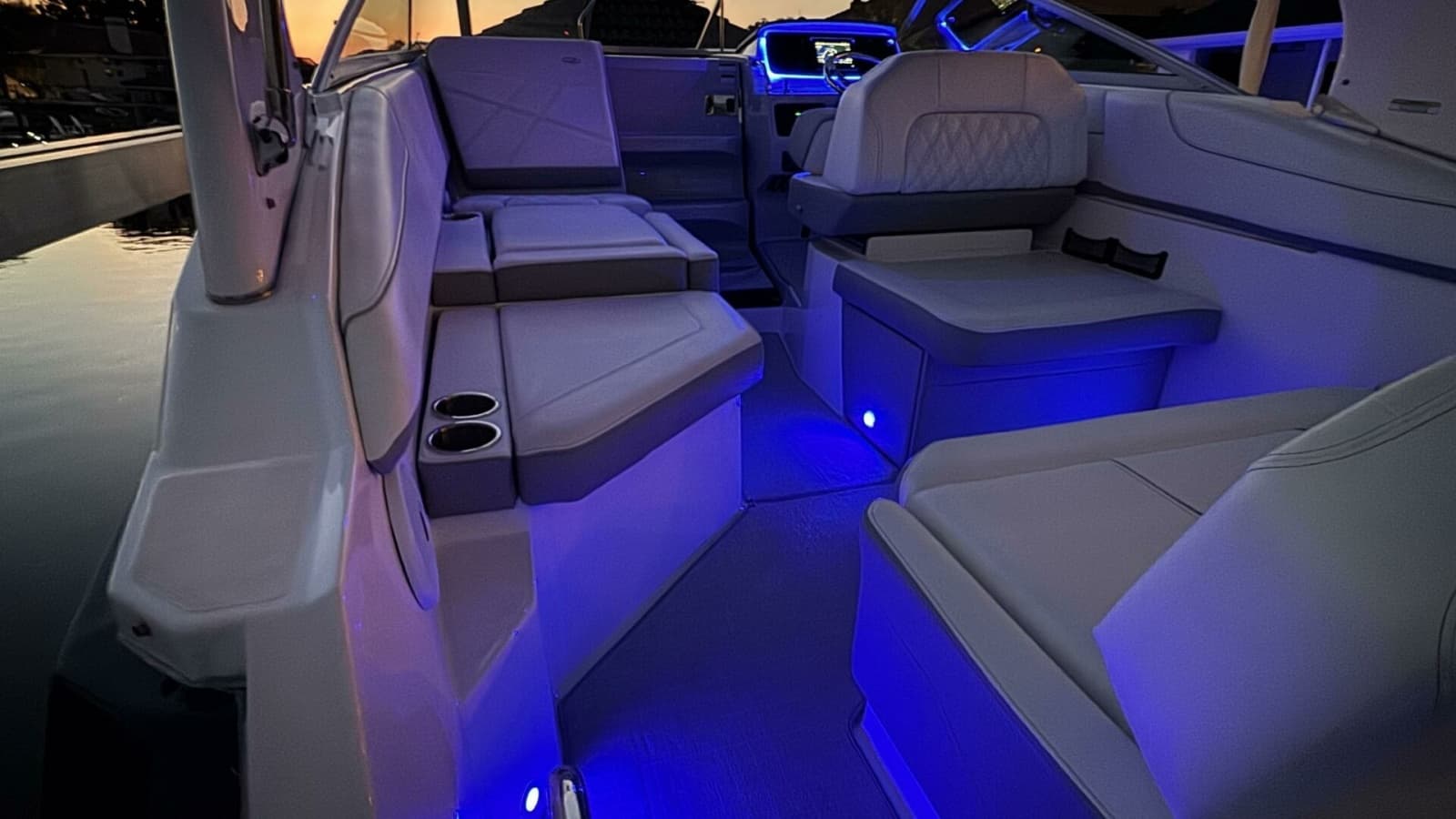 2022 Regal 26 XO - Photo 16