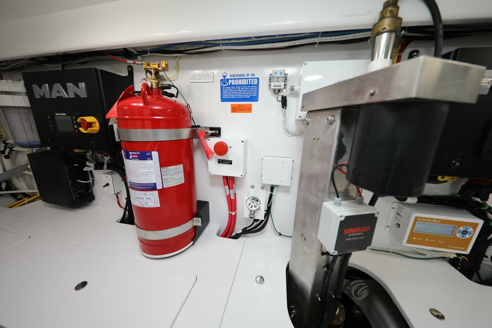 2023 Viking 54 Convertible - Photo 42