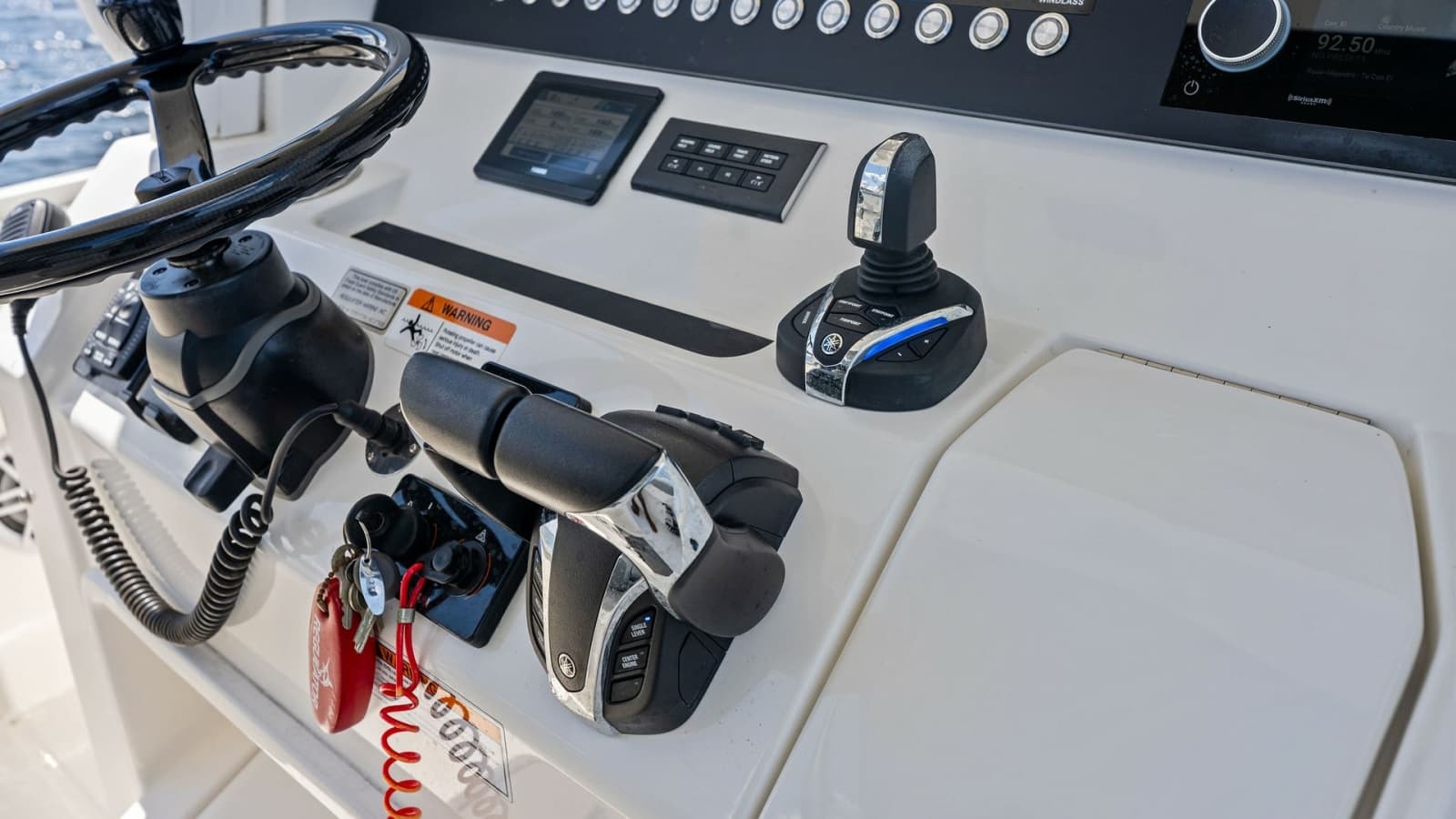 2022 Regulator 31 - Photo 17