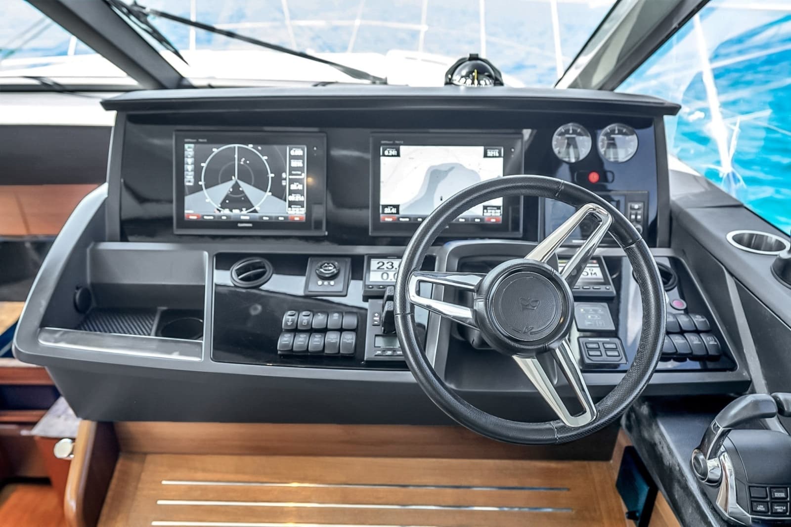 2016 Princess V58 - Photo 17