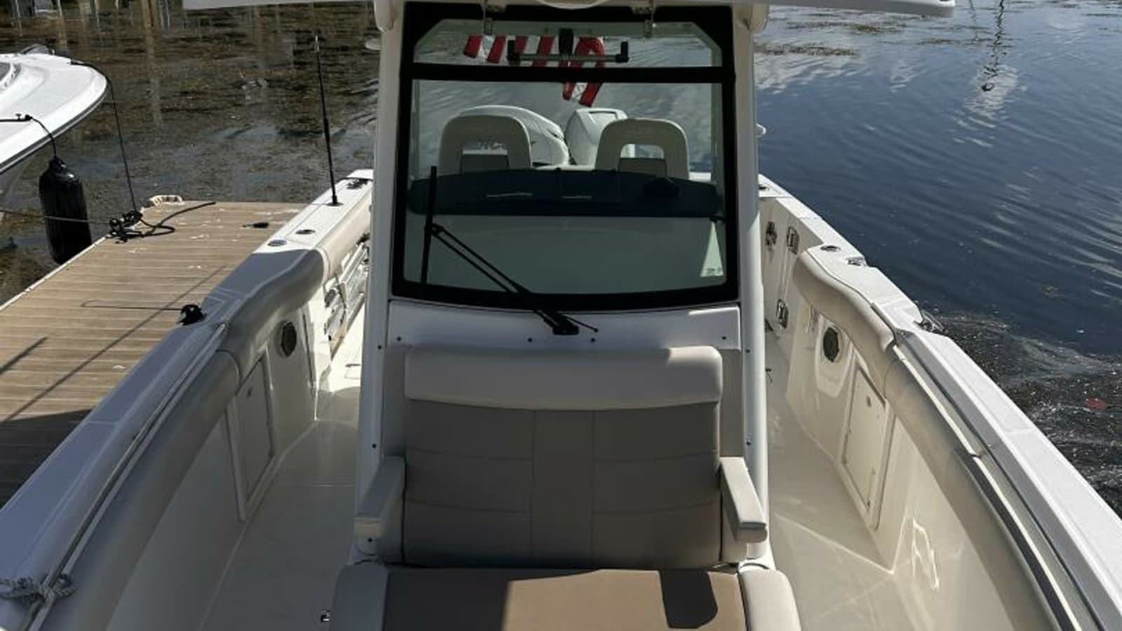 2017 Boston Whaler 330 Outrage - Photo 3