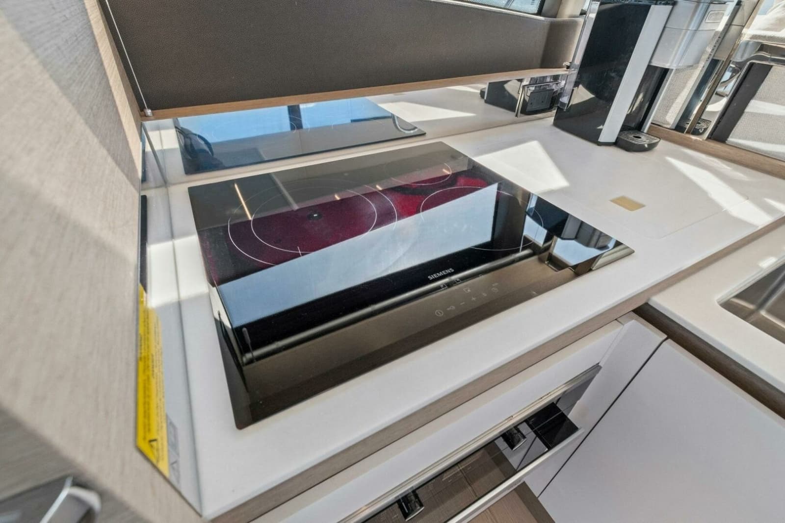 2022 Prestige 520 Flybridge - Photo 29