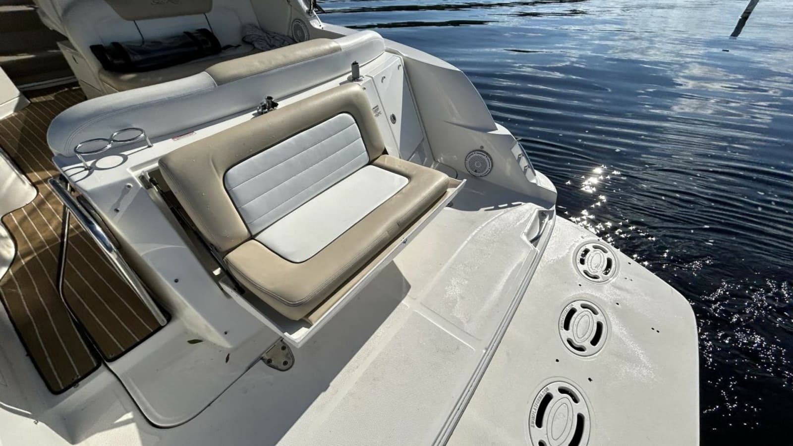 2009 Sea Ray 310 Sundancer - Photo 5