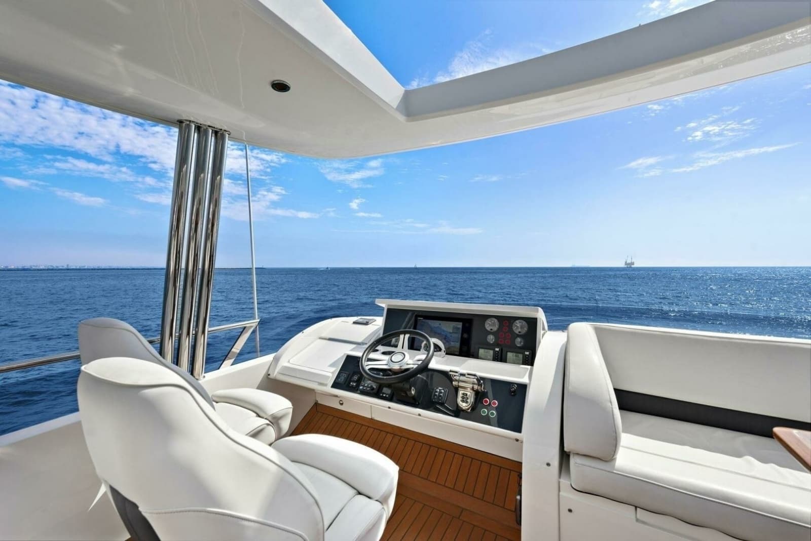 2015 Princess 72 Motoryacht - Photo 7