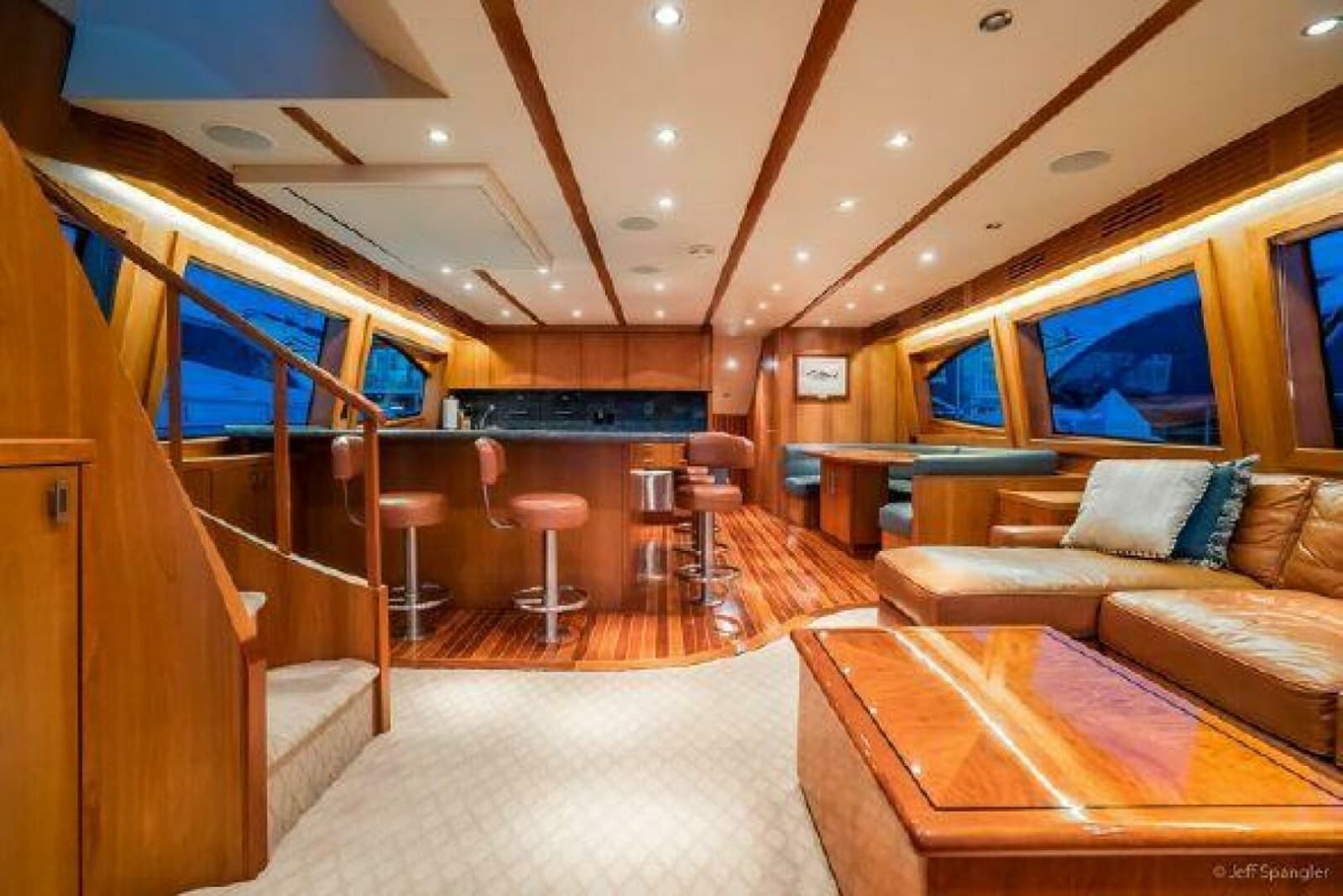 2008 Hatteras 77 Enclosed Bridge - Photo 3