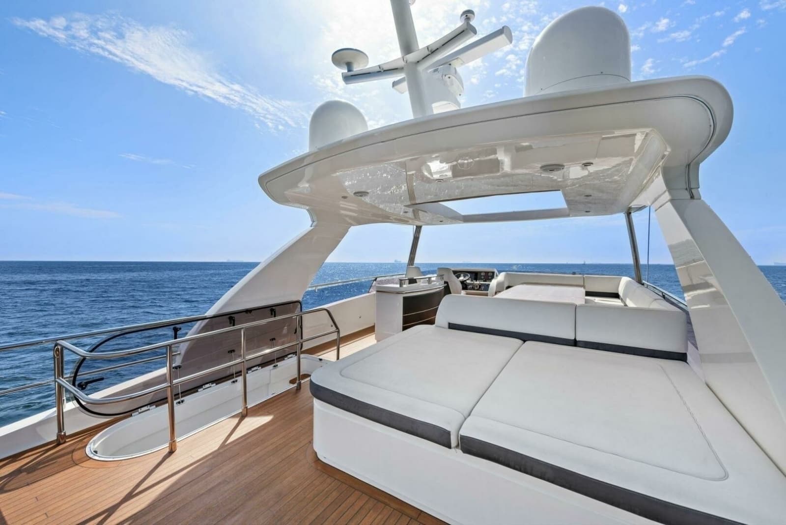 2015 Princess 72 Motoryacht - Photo 13