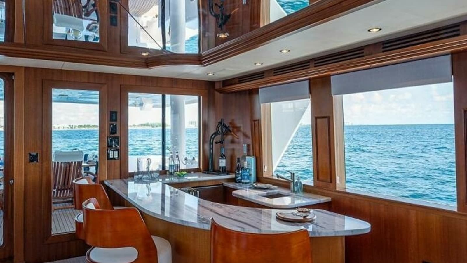 2003 Hatteras Raised Pilothouse - Photo 8