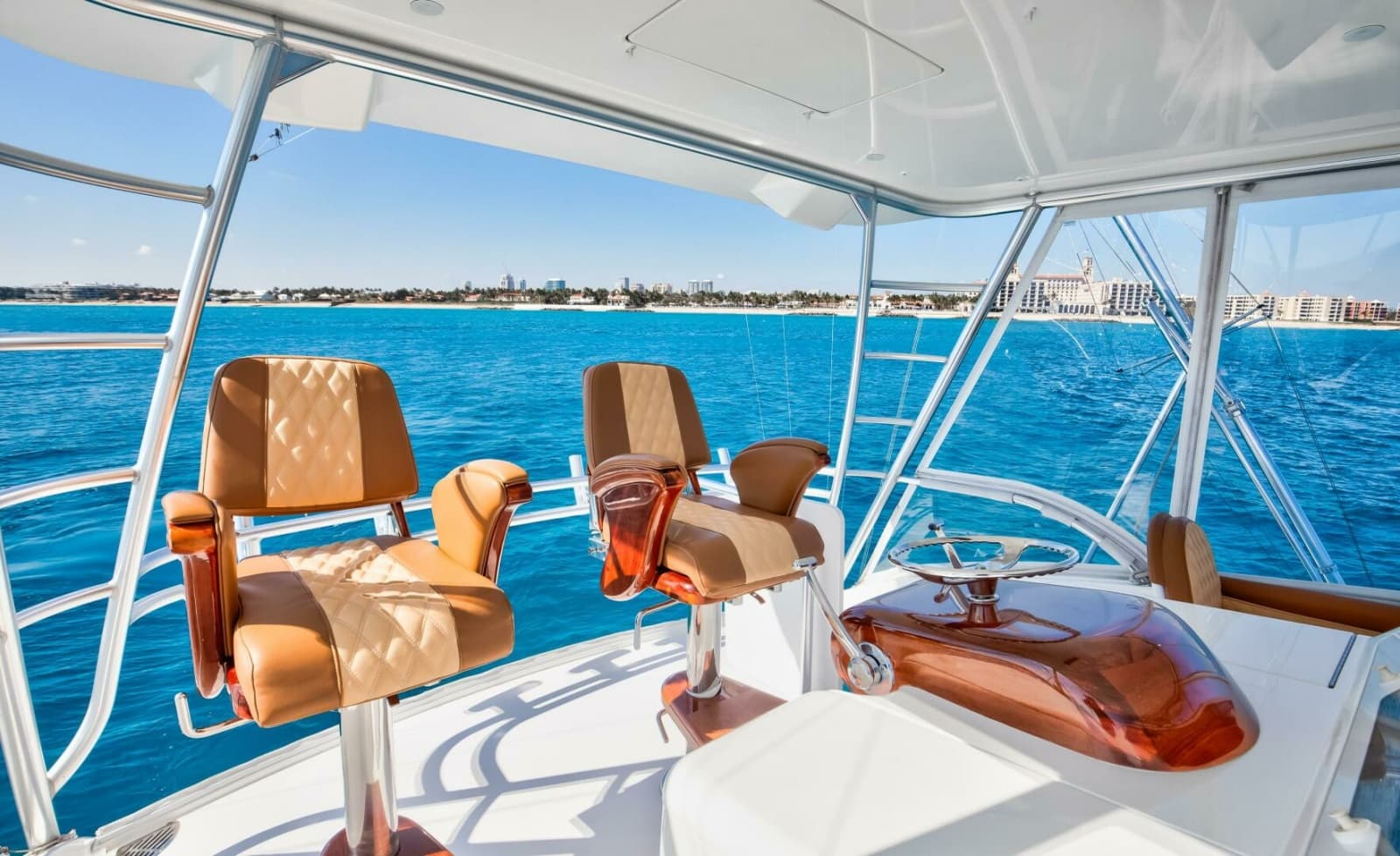 2018 Viking 48 Convertible - Photo 16
