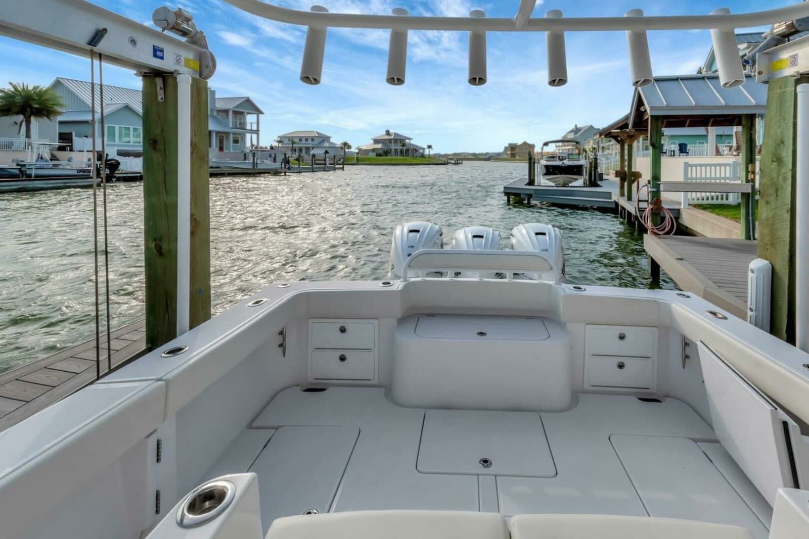 2023 Jupiter 43 Center Console - Photo 31