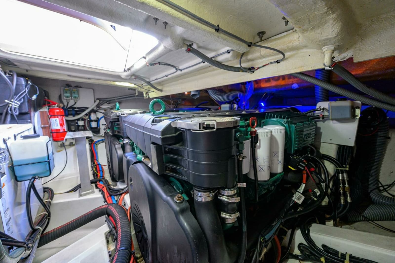 2015 Beneteau 38 GT - Photo 46