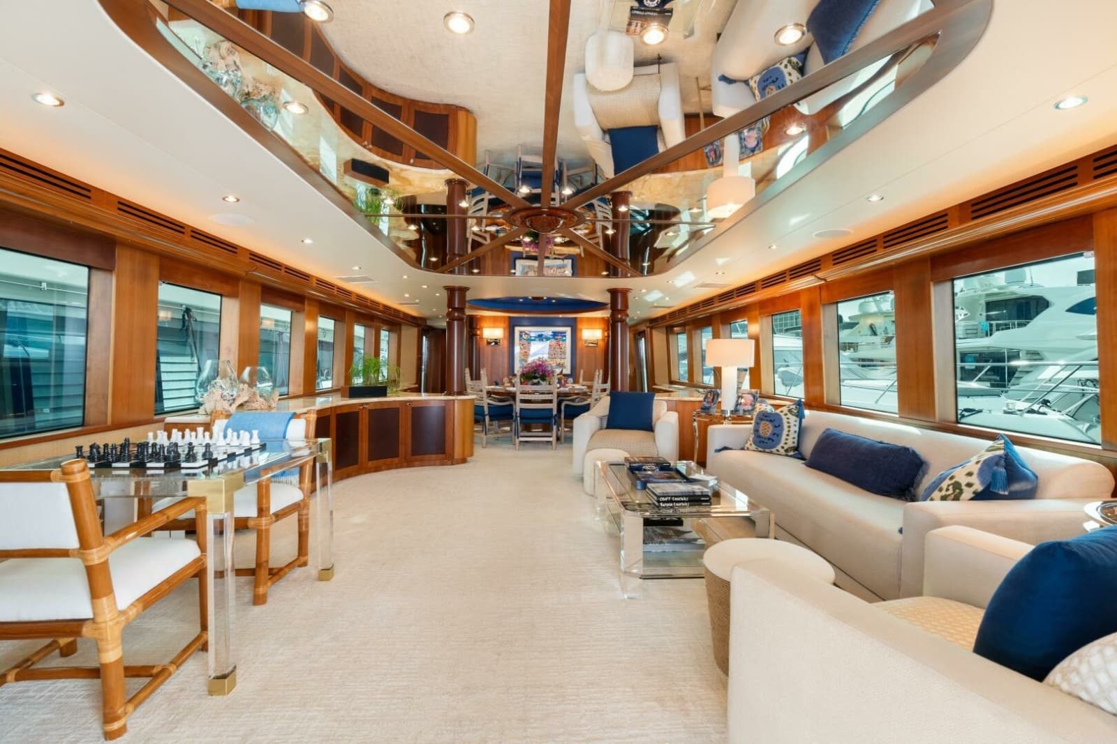 2005 Hatteras 100 Motor Yacht - Photo 24