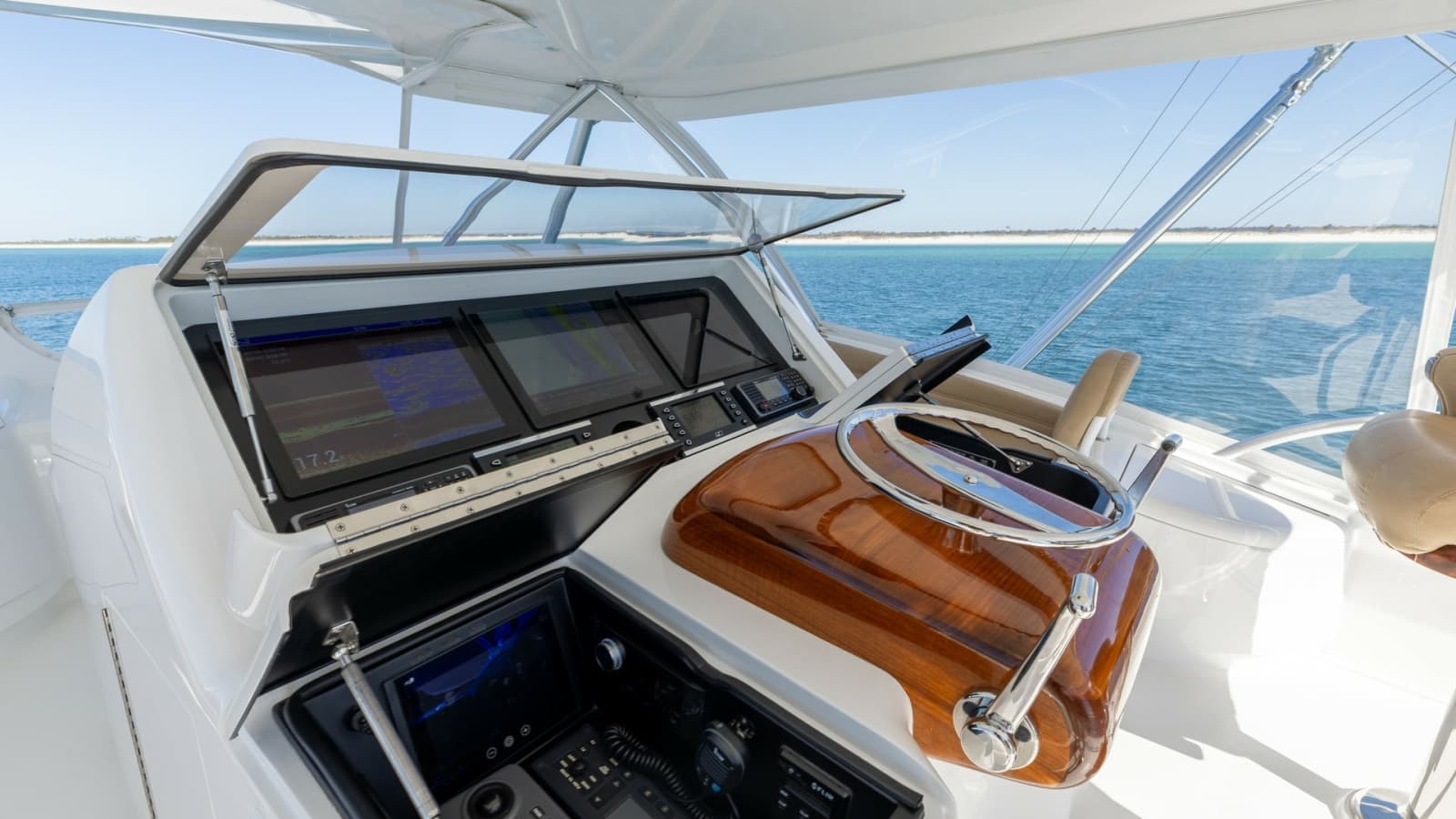 2019 Viking 68 Convertible - Photo 30