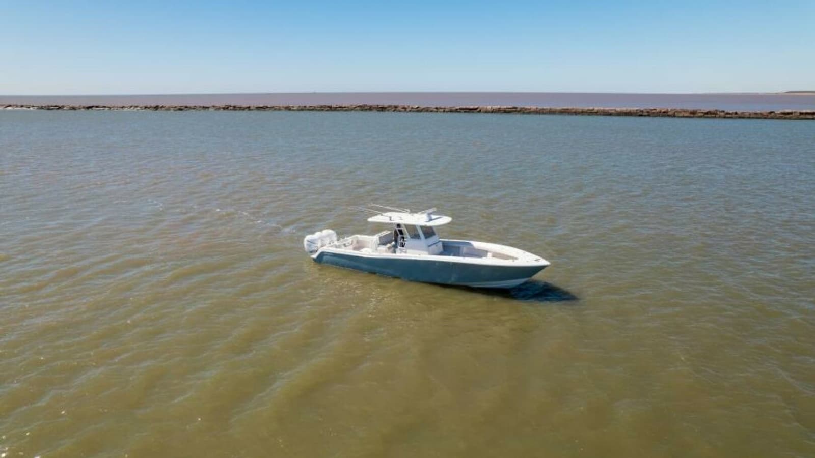 2019 Invincible 39 Open - Photo 51