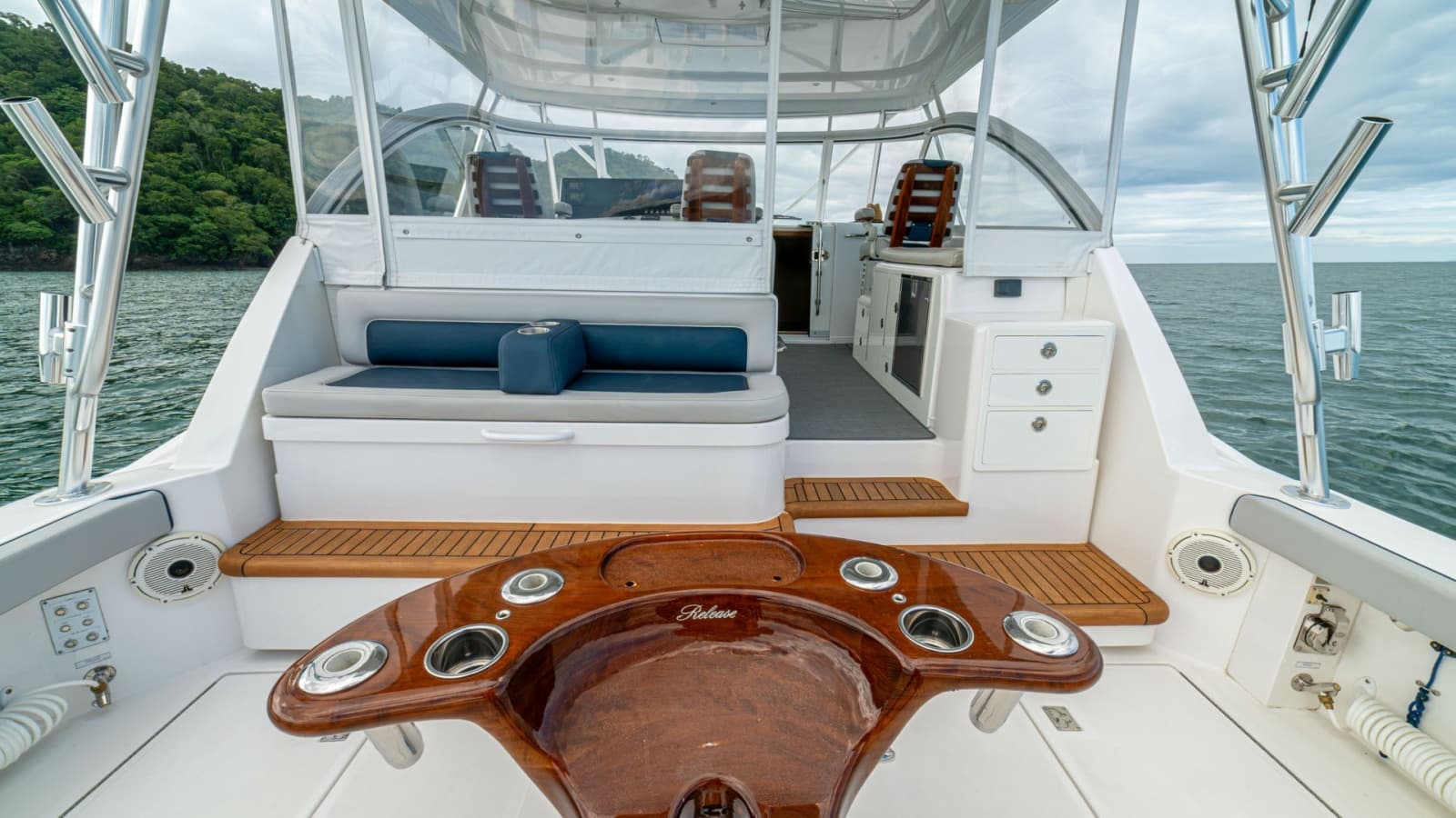 2020 Cabo 40 Express - Photo 3