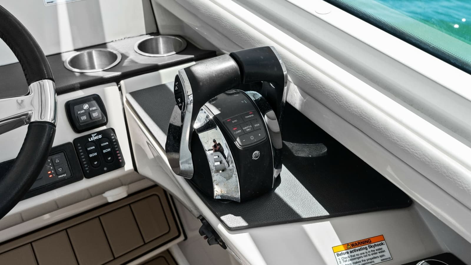 2019 Boston Whaler 320 Vantage - Photo 35