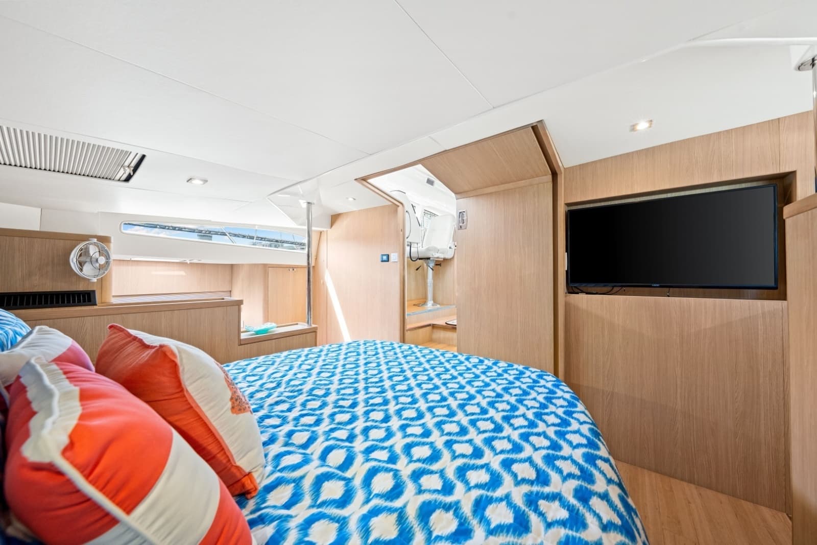 2021 Aquila 44 Yacht - Photo 19