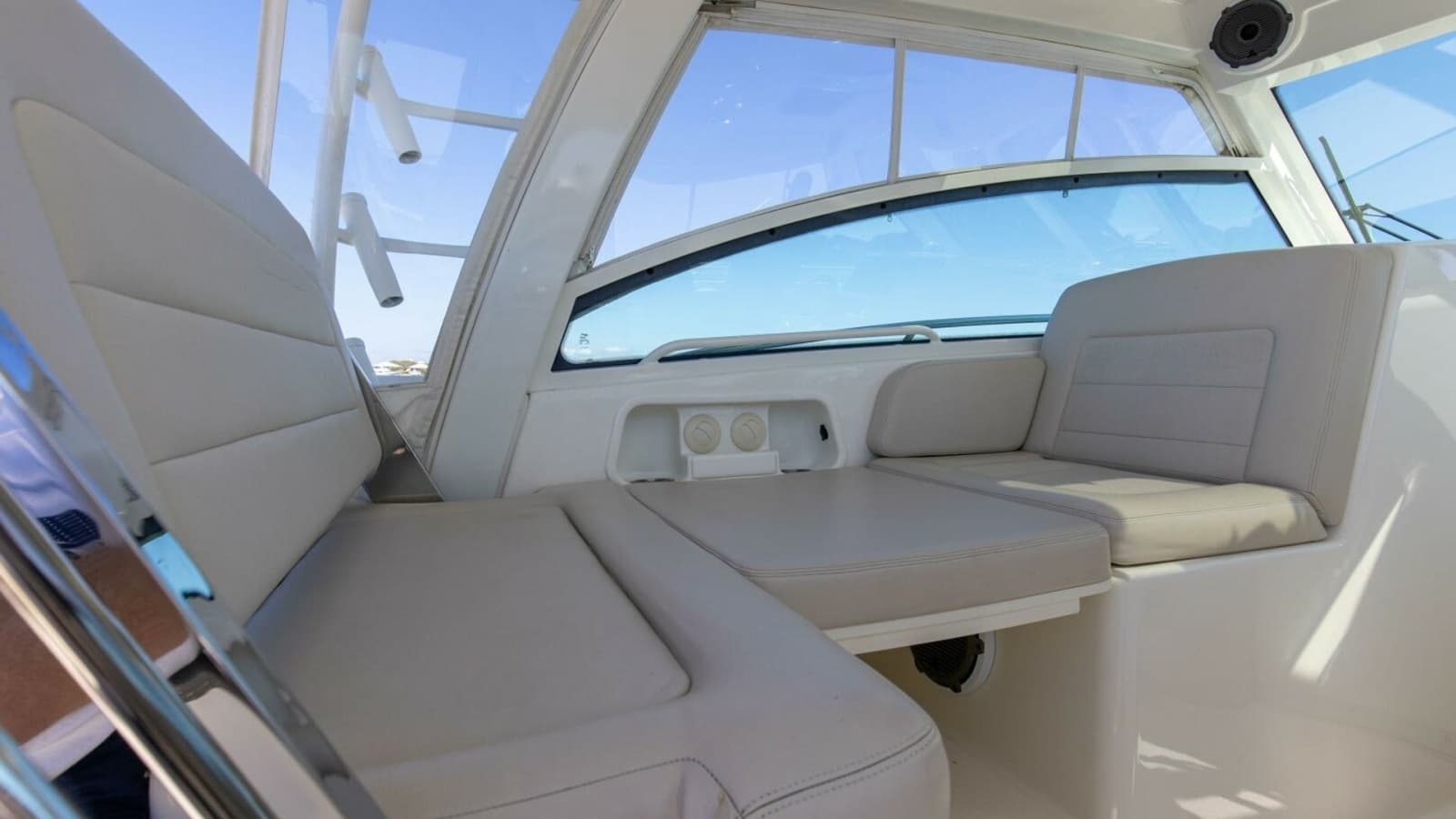 2019 Boston Whaler 345 CONQUEST - Photo 21