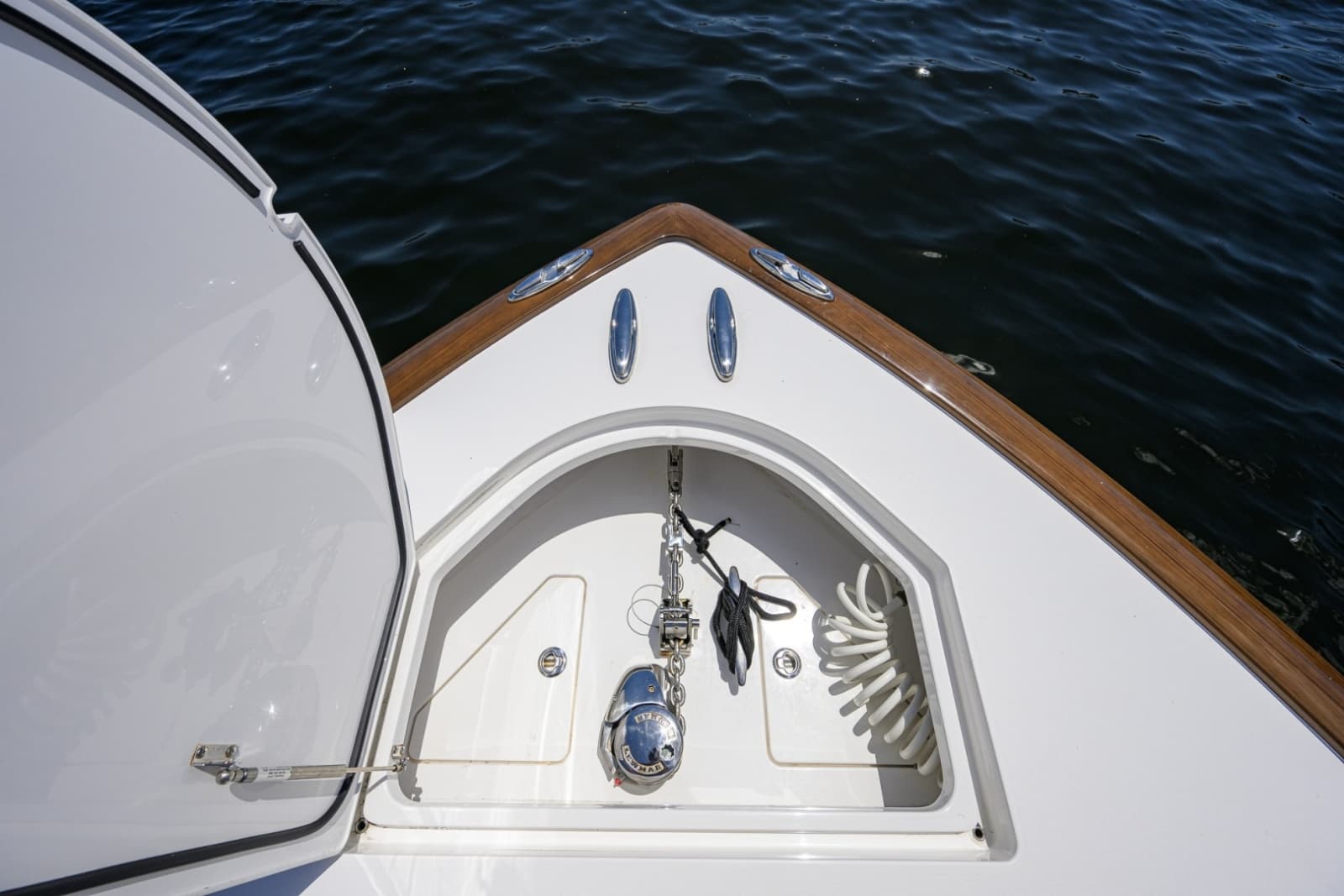 2025 Valhalla Boatworks V46 - Photo 17