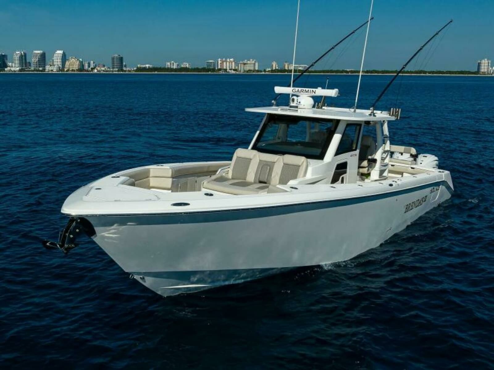 2021 Solace Center Console - Photo 27