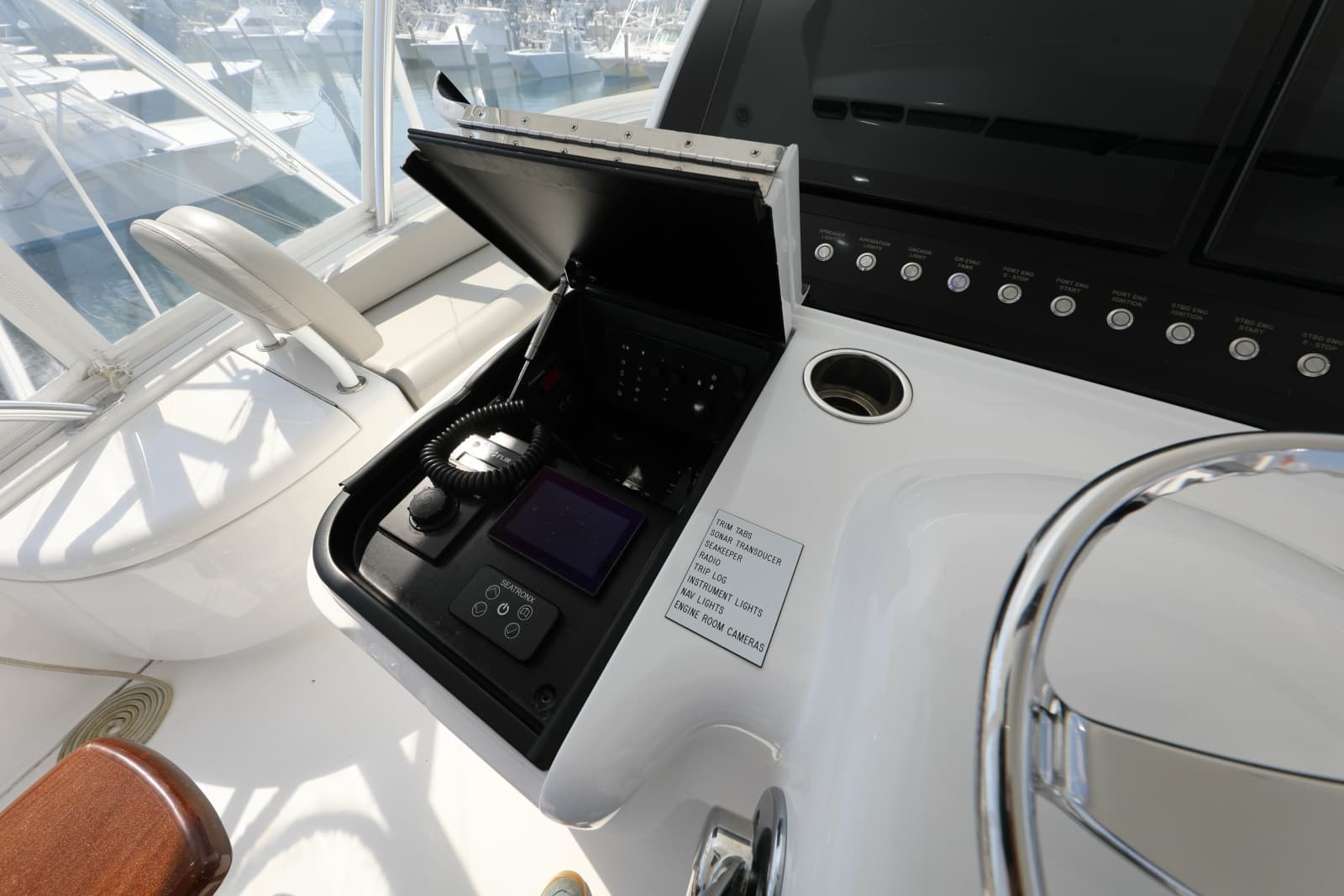 2023 Viking 54 Convertible - Photo 27