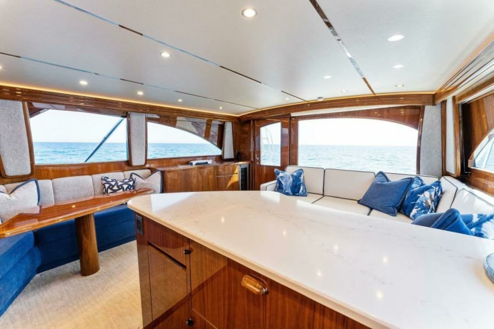 2021 Viking 54 Convertible - Photo 27