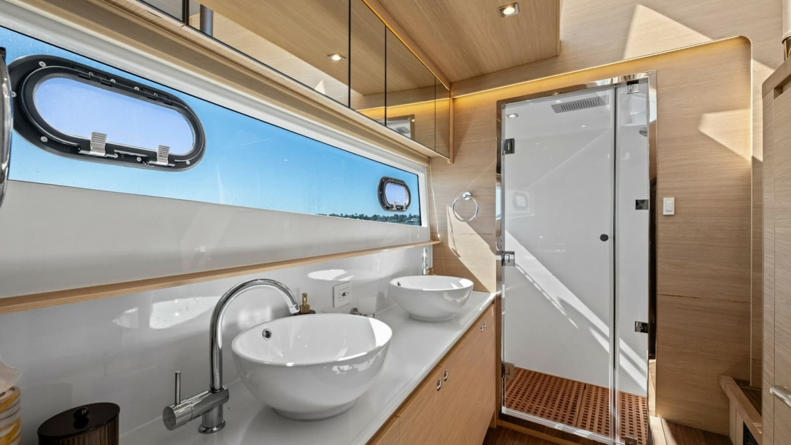 2022 Aquila 54 Yacht - Photo 28