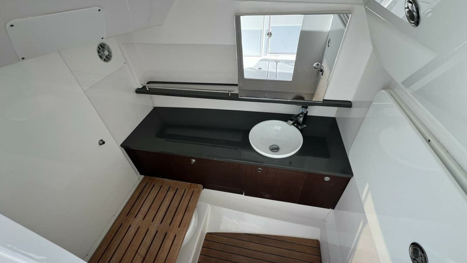 2019 Everglades 340 Dual Console - Photo 6