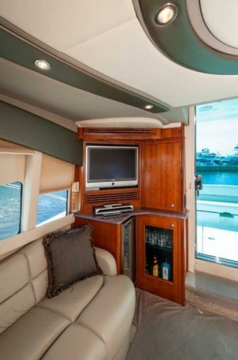 2006 Cruisers Yachts 477 Sport Sedan - Photo 5
