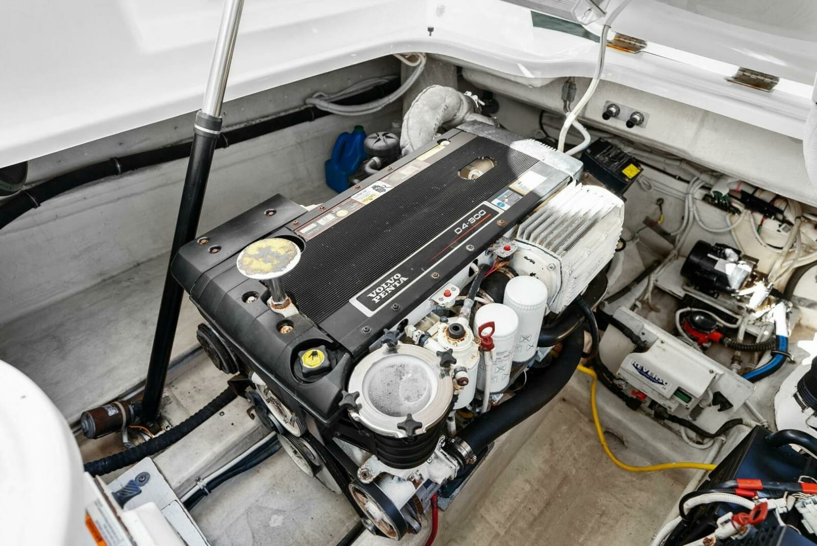 2008 Tiara Yachts 3500 Sovran - Photo 33