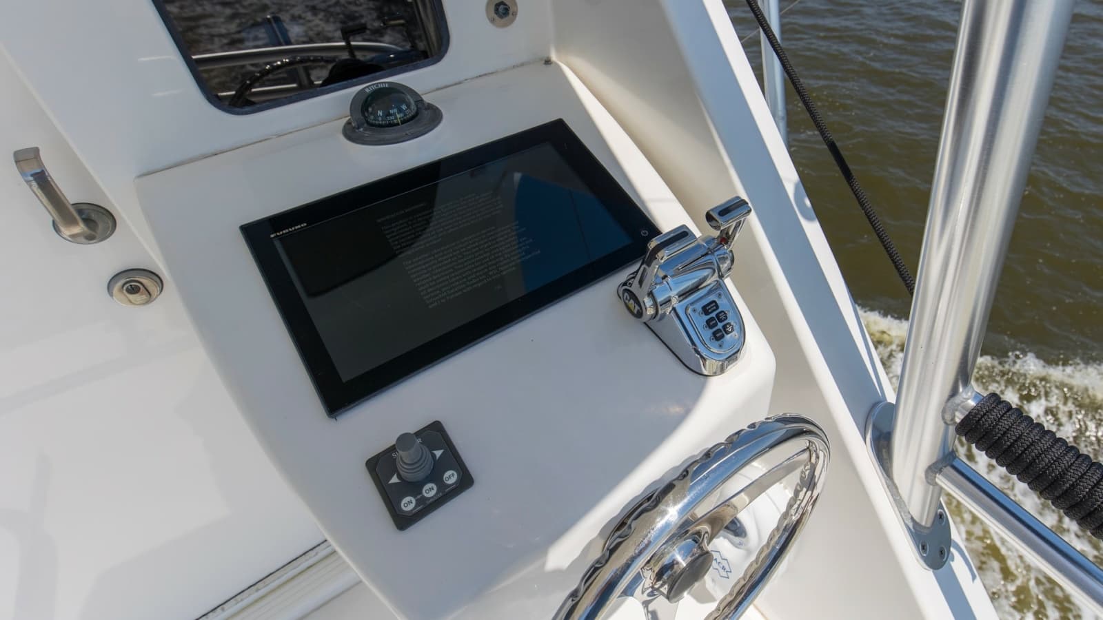 2007 Viking 64 Enclosed Bridge - Photo 38