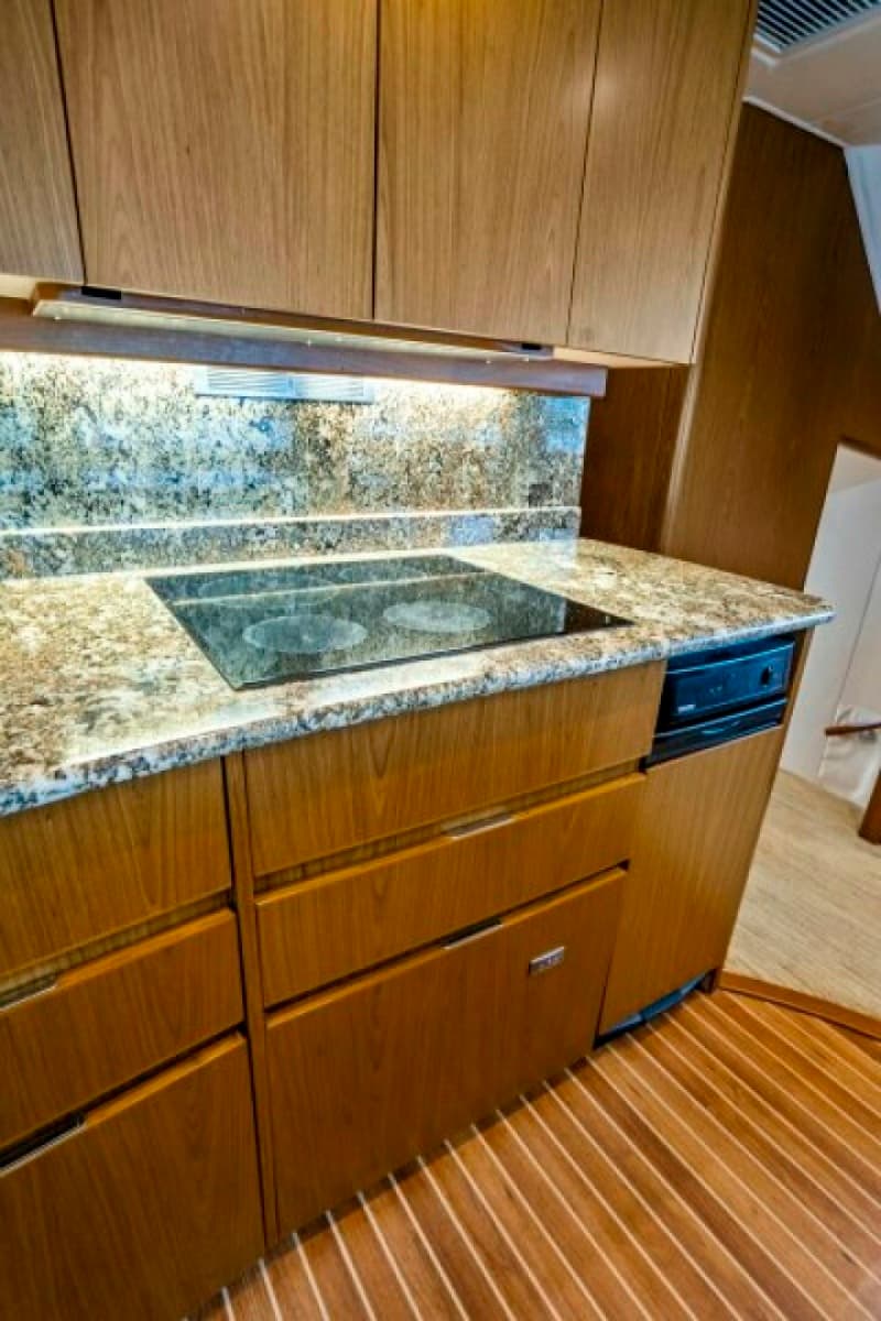 2011 Viking 70 Enclosed Bridge - Photo 8