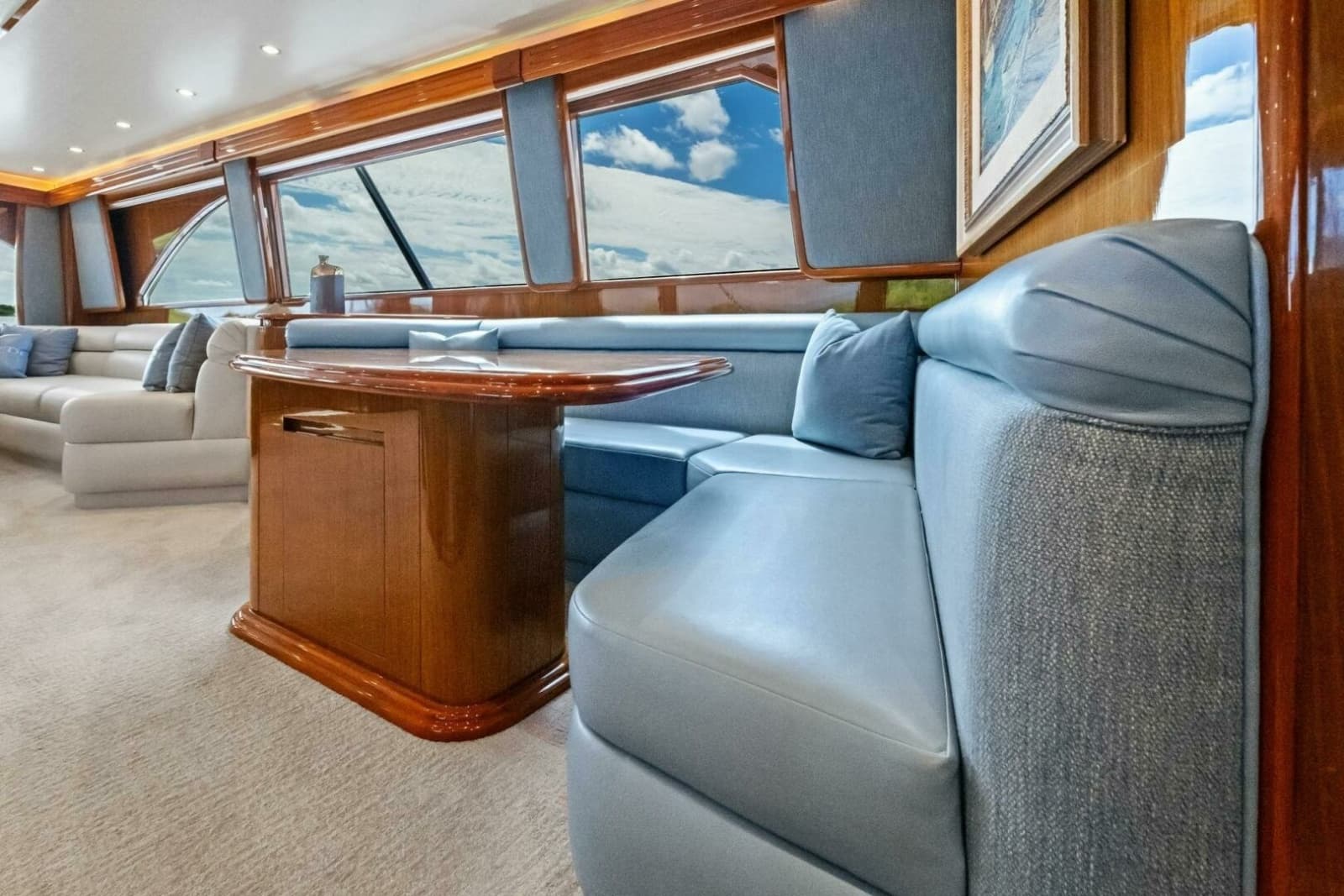 2012 Viking 82 Convertible - Photo 27