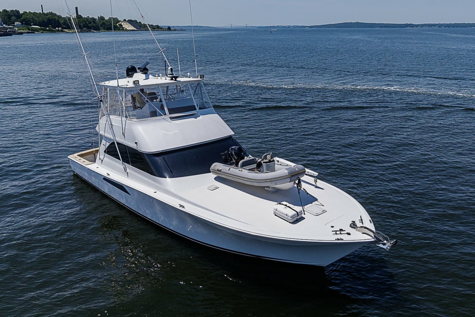 2002 Viking 52 Convertible - Photo 44