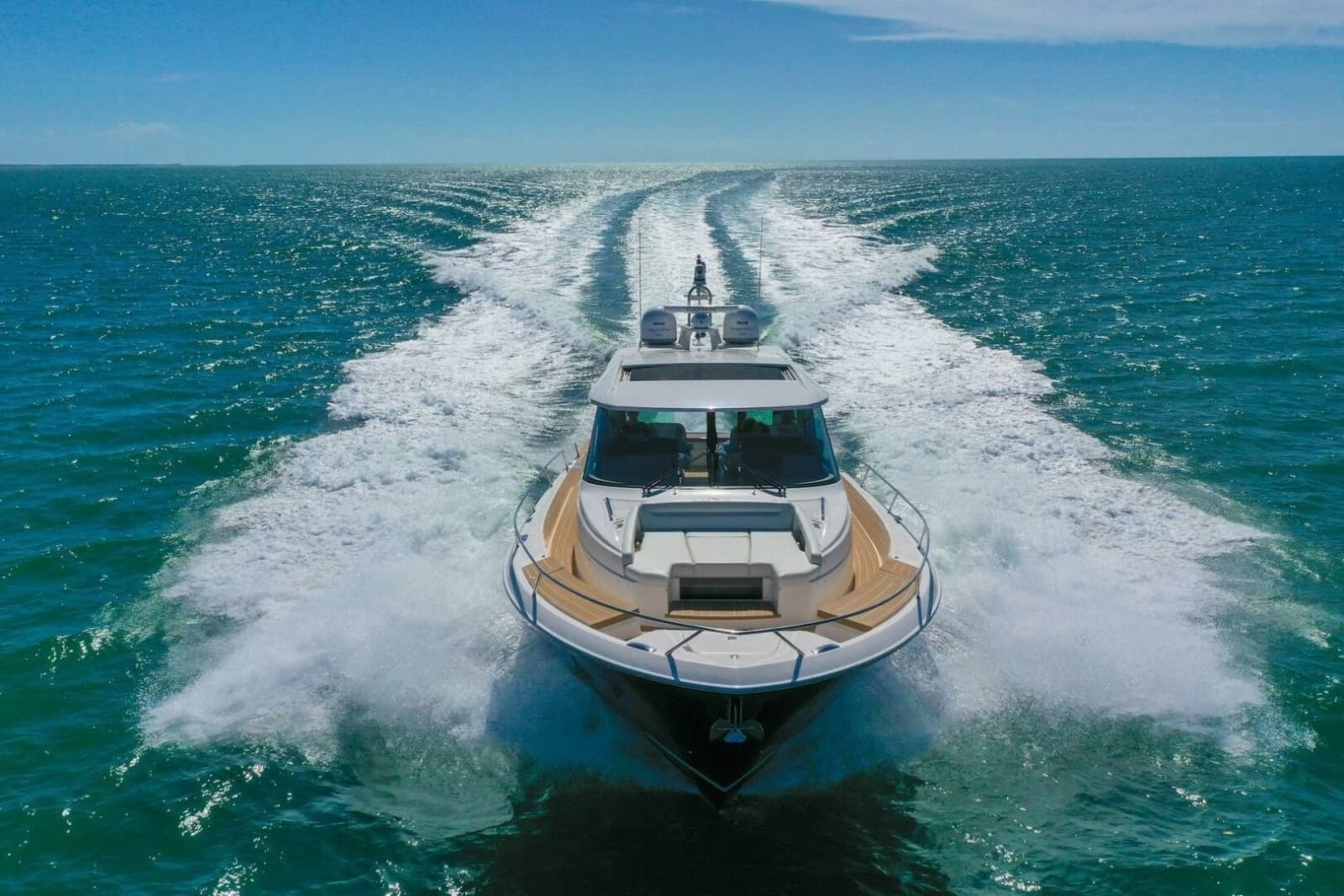 2023 Tiara Yachts EX 60 - Photo 10